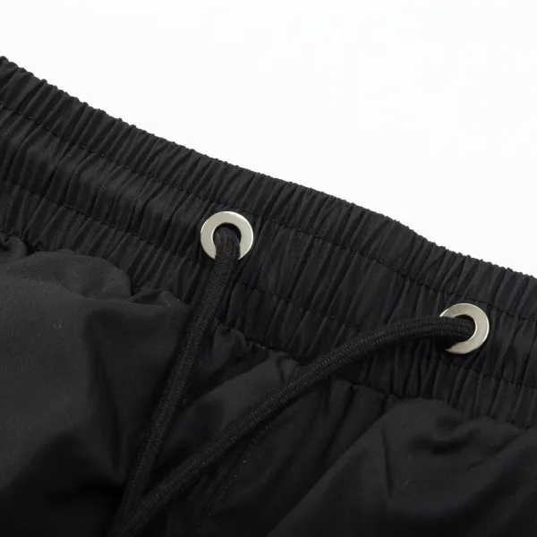 【BALENCIAGA 公式旗艦店】バレンシアガ ショートパンツご好評に付き再入荷!250227 【BALENCIAGA 公式旗艦店】バレンシアガ ショートパンツご好評に付き再入荷!250227
