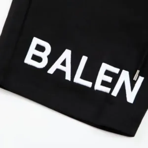 【BALENCIAGA 公式旗艦店】バレンシアガ ショートパンツご好評に付き再入荷!250227 【BALENCIAGA 公式旗艦店】バレンシアガ ショートパンツご好評に付き再入荷!250227