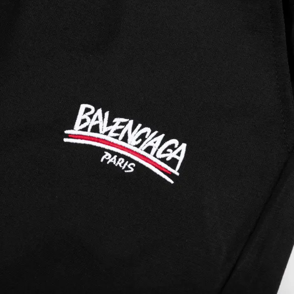 【BALENCIAGA  公式旗艦店】バレンシアガ   ショートパンツご好評に付き再入荷！250227