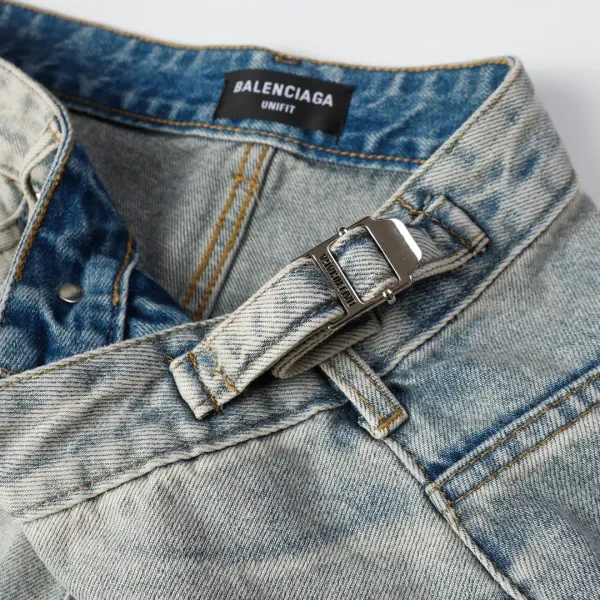 【BALENCIAGA 公式旗艦店】バレンシアガ ショートパンツご好評に付き再入荷 240717 【BALENCIAGA 公式旗艦店】バレンシアガ ショートパンツご好評に付き再入荷 240717