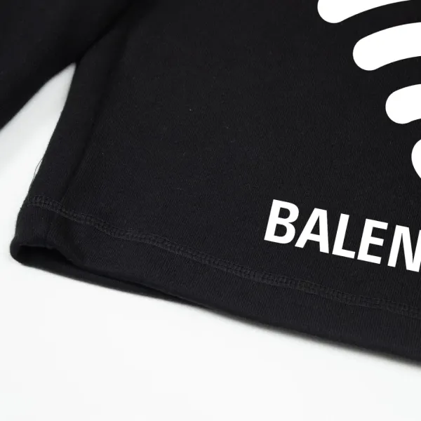 【BALENCIAGA 公式旗艦店】バレンシアガ ショートパンツ ご好評に付き再入荷!24612 【BALENCIAGA 公式旗艦店】バレンシアガ ショートパンツ ご好評に付き再入荷!24612