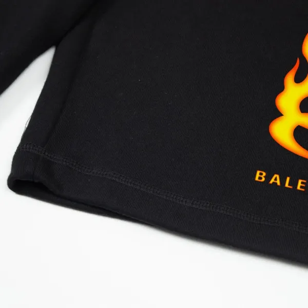 【BALENCIAGA 公式旗艦店】バレンシアガ ショートパンツ ご好評に付き再入荷 24612 【BALENCIAGA 公式旗艦店】バレンシアガ ショートパンツ ご好評に付き再入荷 24612