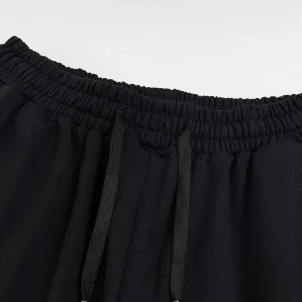 【BALENCIAGA 公式旗艦店】バレンシアガ ショートパンツ ご好評に付き再入荷! 【BALENCIAGA 公式旗艦店】バレンシアガ ショートパンツ ご好評に付き再入荷!