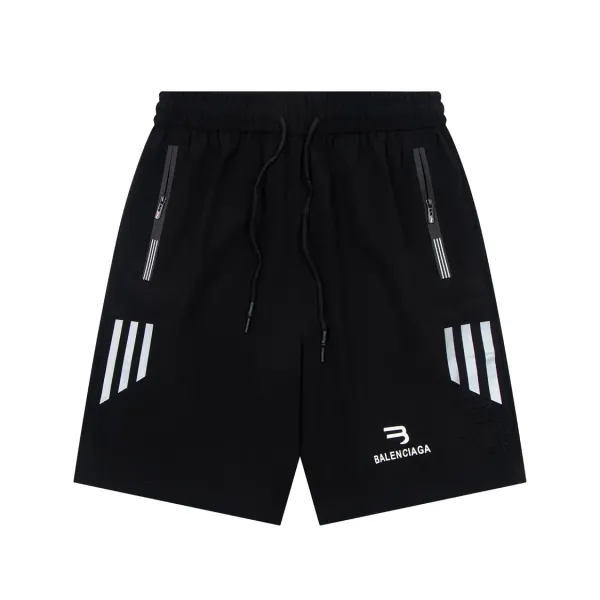 【BALENCIAGA 公式旗艦店】バレンシアガ ショートパンツ ご好評に付き再入荷! 【BALENCIAGA 公式旗艦店】バレンシアガ ショートパンツ ご好評に付き再入荷!