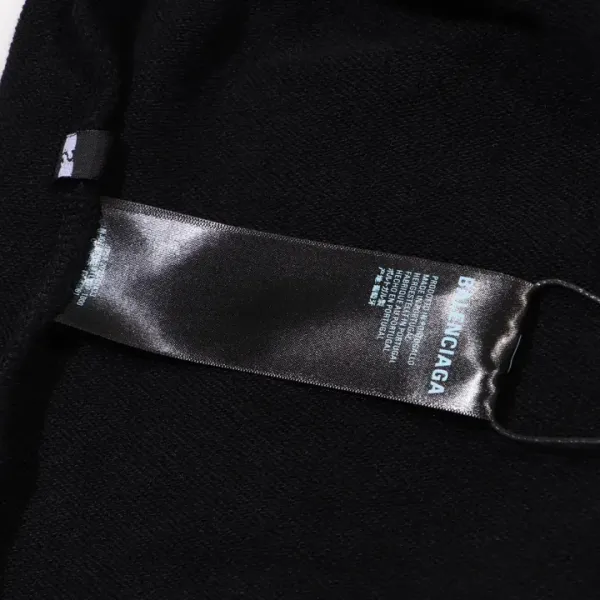 【BALENCIAGA 公式旗艦店】バレンシアガ ショートパンツ ご好評に付き再入荷! 【BALENCIAGA 公式旗艦店】バレンシアガ ショートパンツ ご好評に付き再入荷!