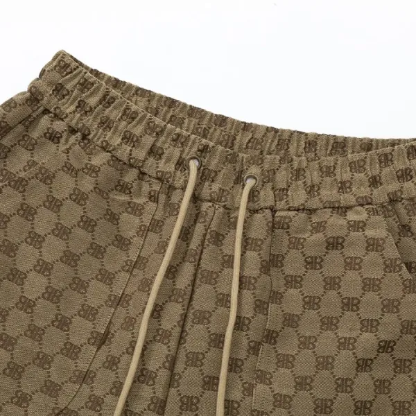 【BALENCIAGA 公式旗艦店】バレンシアガ ショートパンツ ご好評に付き再入荷! 【BALENCIAGA 公式旗艦店】バレンシアガ ショートパンツ ご好評に付き再入荷!