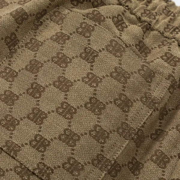 【BALENCIAGA 公式旗艦店】バレンシアガ ショートパンツ ご好評に付き再入荷! 【BALENCIAGA 公式旗艦店】バレンシアガ ショートパンツ ご好評に付き再入荷!