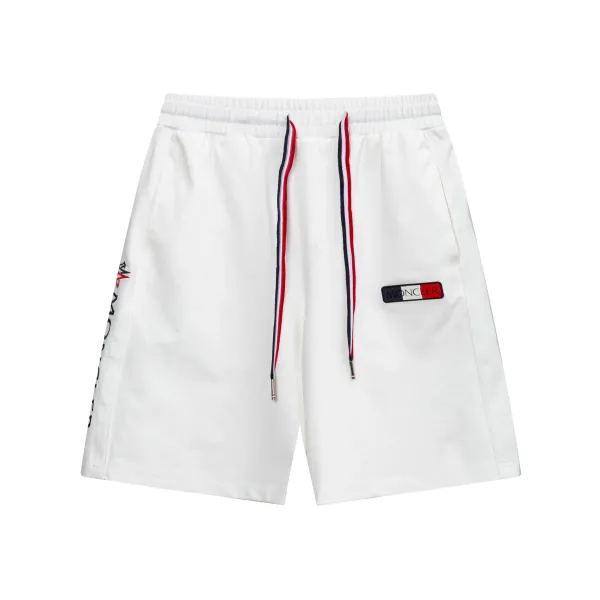 【MONCLER 公式旗艦店】モンクレール ショートパンツご好評に付き再入荷!250225 【MONCLER 公式旗艦店】モンクレール ショートパンツご好評に付き再入荷!250225