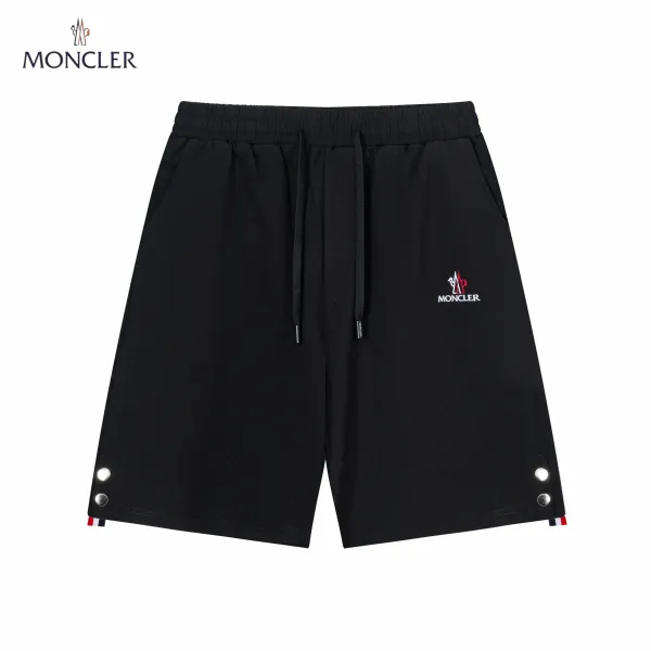【MONCLER 公式旗艦店】モンクレール ショートパンツご好評に付き再入荷!250225 【MONCLER 公式旗艦店】モンクレール ショートパンツご好評に付き再入荷!250225