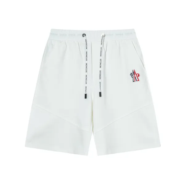 【MONCLER 公式旗艦店】モンクレール ショートパンツご好評に付き再入荷!250225 【MONCLER 公式旗艦店】モンクレール ショートパンツご好評に付き再入荷!250225