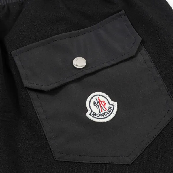 【MONCLER 公式旗艦店】モンクレール ショートパンツご好評に付き再入荷!250225 【MONCLER 公式旗艦店】モンクレール ショートパンツご好評に付き再入荷!250225
