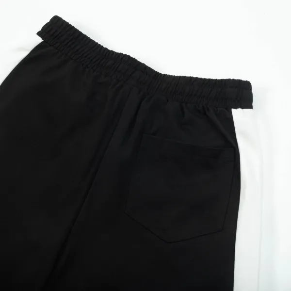 【MONCLER  公式旗艦店】モンクレール   ショートパンツご好評に付き再入荷！250225