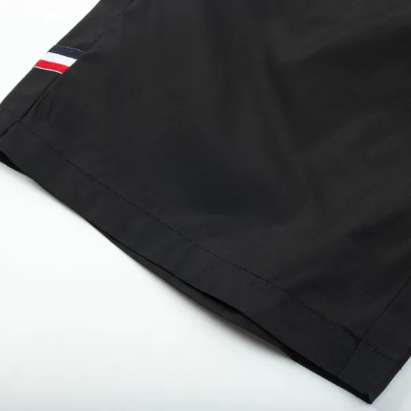 【MONCLER 公式旗艦店】モンクレール ショートパンツご好評に付き再入荷!250225 【MONCLER 公式旗艦店】モンクレール ショートパンツご好評に付き再入荷!250225