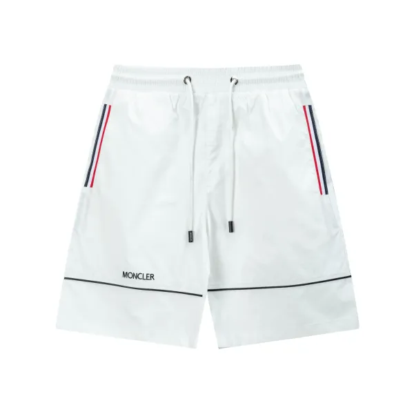 【MONCLER 公式旗艦店】モンクレール ショートパンツご好評に付き再入荷!250225 【MONCLER 公式旗艦店】モンクレール ショートパンツご好評に付き再入荷!250225