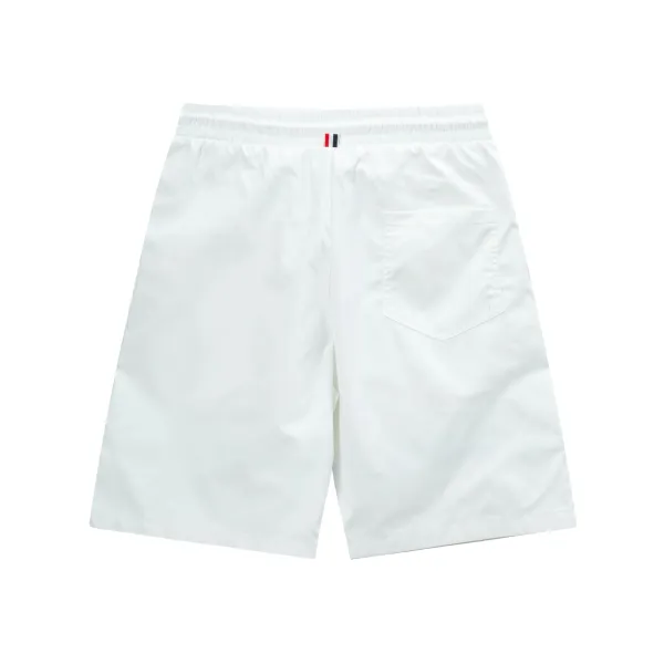 【MONCLER 公式旗艦店】モンクレール ショートパンツご好評に付き再入荷!250225 【MONCLER 公式旗艦店】モンクレール ショートパンツご好評に付き再入荷!250225