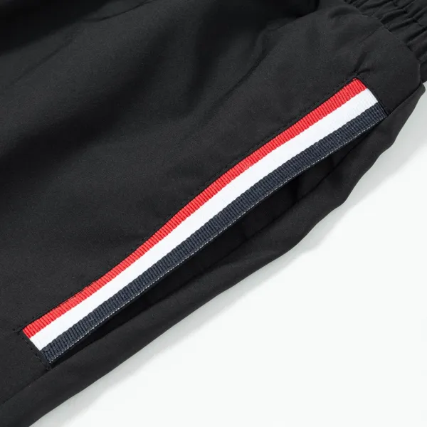 【MONCLER 公式旗艦店】モンクレール ショートパンツご好評に付き再入荷!250225 【MONCLER 公式旗艦店】モンクレール ショートパンツご好評に付き再入荷!250225