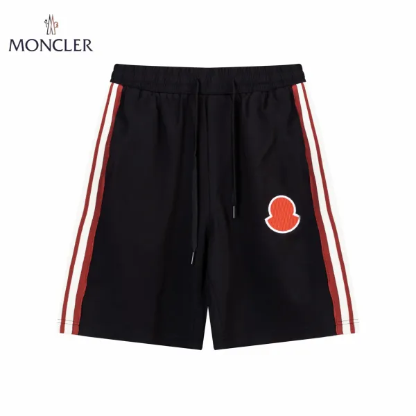 【MONCLER 公式旗艦店】モンクレール ショートパンツ ご好評に付き再入荷! 【MONCLER 公式旗艦店】モンクレール ショートパンツ ご好評に付き再入荷!