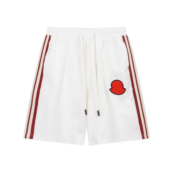 【MONCLER 公式旗艦店】モンクレール ショートパンツ ご好評に付き再入荷! 【MONCLER 公式旗艦店】モンクレール ショートパンツ ご好評に付き再入荷!