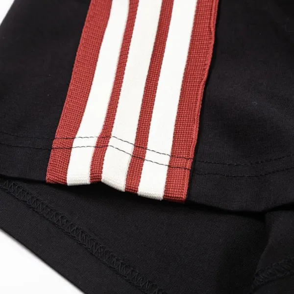 【MONCLER 公式旗艦店】モンクレール ショートパンツ ご好評に付き再入荷! 【MONCLER 公式旗艦店】モンクレール ショートパンツ ご好評に付き再入荷!
