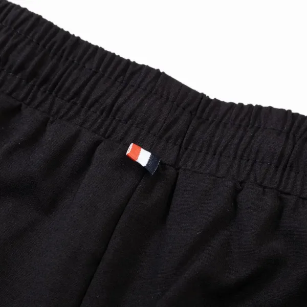 【MONCLER  公式旗艦店】モンクレール  ショートパンツ  ご好評に付き再入荷！