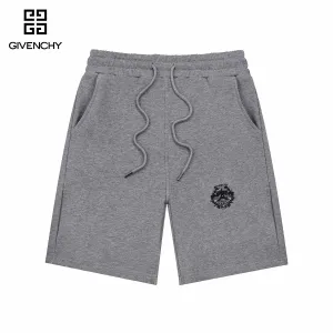 【GIVENCHY 公式旗艦店】ジバンシー ショートパンツ ご好評に付き再入荷! 【GIVENCHY 公式旗艦店】ジバンシー ショートパンツ ご好評に付き再入荷!