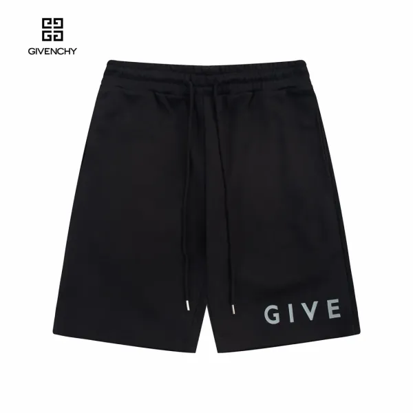 【GIVENCHY 公式旗艦店】ジバンシー ショートパンツご好評に付き再入荷! 【GIVENCHY 公式旗艦店】ジバンシー ショートパンツご好評に付き再入荷!