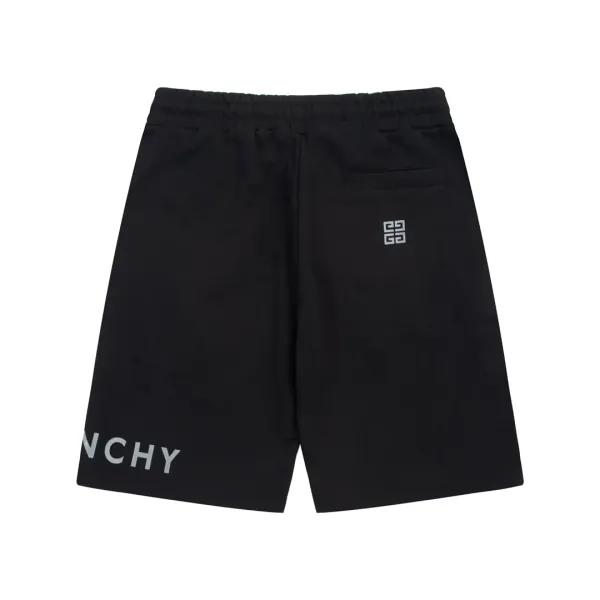 【GIVENCHY 公式旗艦店】ジバンシー ショートパンツご好評に付き再入荷! 【GIVENCHY 公式旗艦店】ジバンシー ショートパンツご好評に付き再入荷!