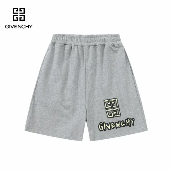 【GIVENCHY 公式旗艦店】ジバンシー ショートパンツご好評に付き再入荷! 【GIVENCHY 公式旗艦店】ジバンシー ショートパンツご好評に付き再入荷!