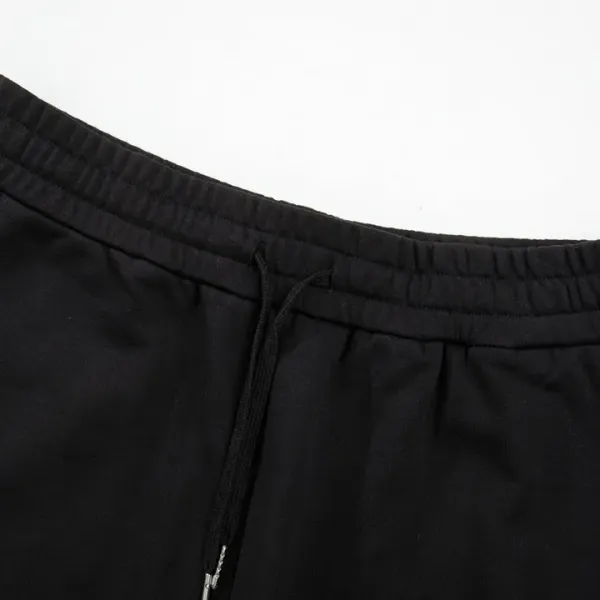 【GIVENCHY  公式旗艦店】 ジバンシー  ショートパンツ  ご好評に付き再入荷！