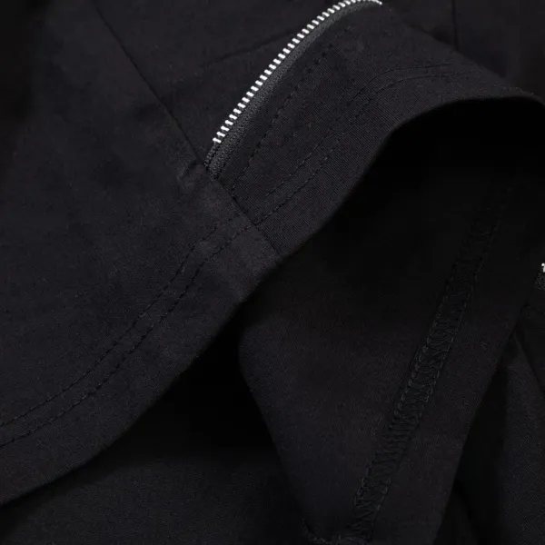 【FENDI  公式旗艦店】フェンディ  ショートパンツご好評に付き再入荷！250226