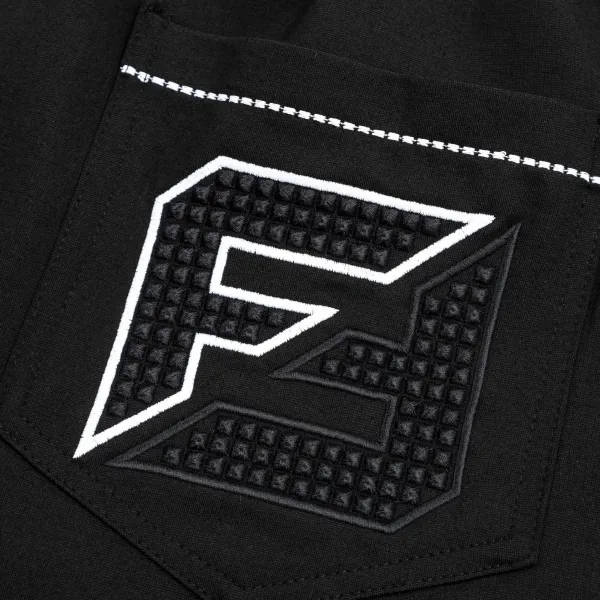 【FENDI  公式旗艦店】フェンディ  ショートパンツご好評に付き再入荷！250226
