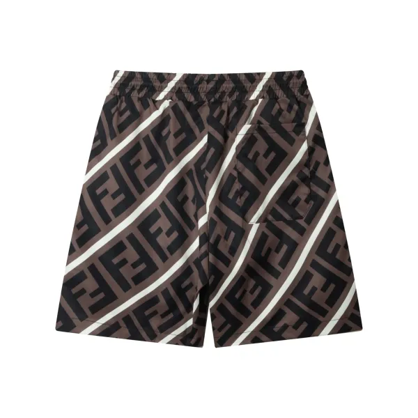 【FENDI 公式旗艦店】フェンディ ショートパンツご好評に付き再入荷 24624
