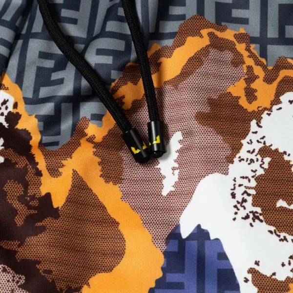 【FENDI 公式旗艦店】フェンディ ショートパンツご好評に付き再入荷 24624 【FENDI 公式旗艦店】フェンディ ショートパンツご好評に付き再入荷 24624