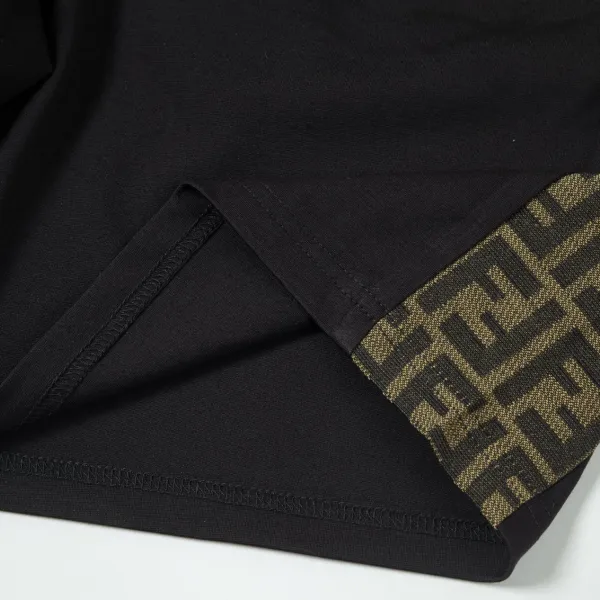 【FENDI 公式旗艦店】フェンディ ショートパンツご好評に付き再入荷! 【FENDI 公式旗艦店】フェンディ ショートパンツご好評に付き再入荷!