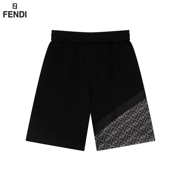 【FENDI 公式旗艦店】フェンディ   ショートパンツ  ご好評に付き再入荷！