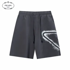 【PRADA 公式旗艦店】プラダ ショートパンツご好評に付き再入荷!250227 【PRADA 公式旗艦店】プラダ ショートパンツご好評に付き再入荷!250227