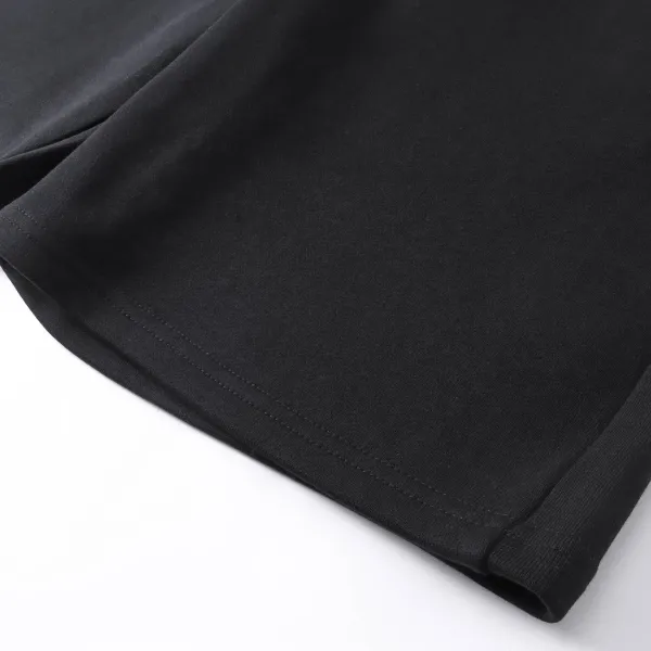 【PRADA  公式旗艦店】プラダ  ショートパンツご好評に付き再入荷！250227