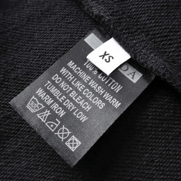 【PRADA  公式旗艦店】プラダ  ショートパンツご好評に付き再入荷！250227