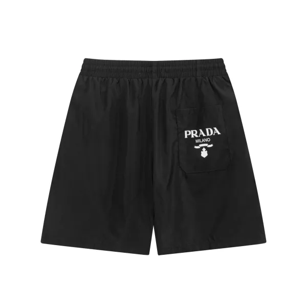 【PRADA 公式旗艦店】プラダ ショートパンツ ご好評に付き再入荷! 【PRADA 公式旗艦店】プラダ ショートパンツ ご好評に付き再入荷!