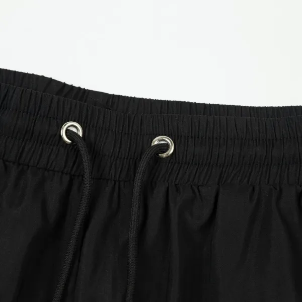 【PRADA 公式旗艦店】プラダ ショートパンツ ご好評に付き再入荷! 【PRADA 公式旗艦店】プラダ ショートパンツ ご好評に付き再入荷!