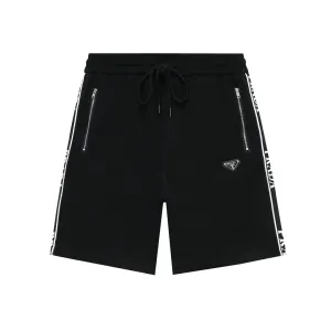 【PRADA 公式旗艦店】プラダ ショートパンツ ご好評に付き再入荷! 【PRADA 公式旗艦店】プラダ ショートパンツ ご好評に付き再入荷!