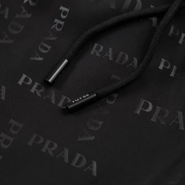 【PRADA 公式旗艦店】プラダ ショートパンツ ご好評に付き再入荷! 【PRADA 公式旗艦店】プラダ ショートパンツ ご好評に付き再入荷!