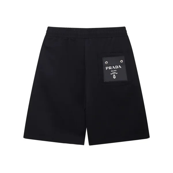【PRADA 公式旗艦店】プラダ ショートパンツ ご好評に付き再入荷! 【PRADA 公式旗艦店】プラダ ショートパンツ ご好評に付き再入荷!