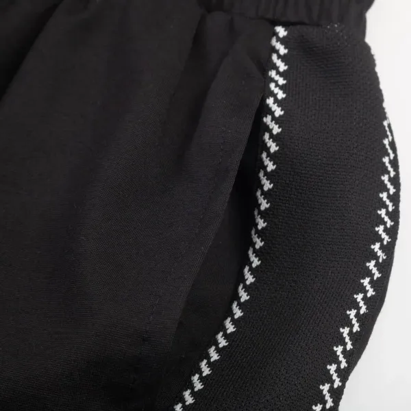 【PRADA 公式旗艦店】プラダ ショートパンツ ご好評に付き再入荷! 【PRADA 公式旗艦店】プラダ ショートパンツ ご好評に付き再入荷!