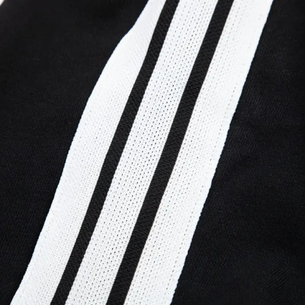 【CELINE 公式旗艦店】セリーヌ ショートパンツ ご好評に付き再入荷! 【CELINE 公式旗艦店】セリーヌ ショートパンツ ご好評に付き再入荷!
