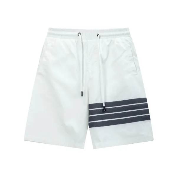 【ThomBrowne 公式旗艦店】トムブラウン ショートパンツご好評に付き再入荷!250227 【ThomBrowne 公式旗艦店】トムブラウン ショートパンツご好評に付き再入荷!250227
