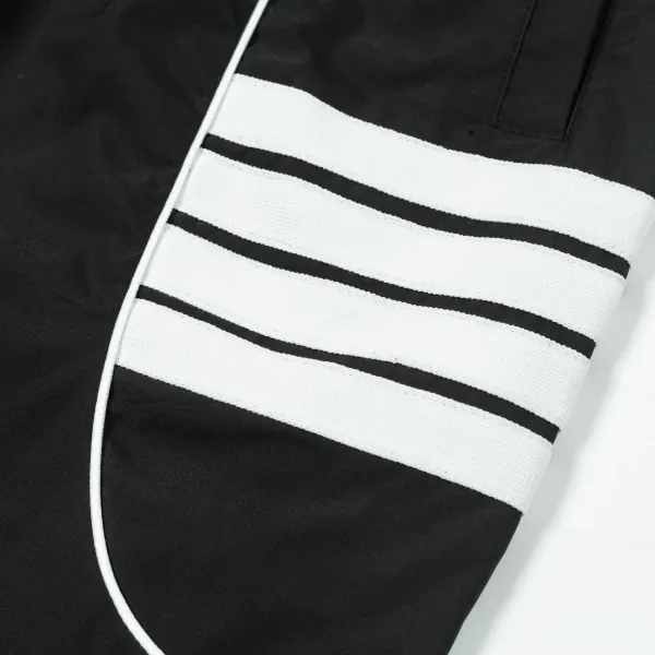 【ThomBrowne 公式旗艦店】トムブラウン ショートパンツご好評に付き再入荷!250227 【ThomBrowne 公式旗艦店】トムブラウン ショートパンツご好評に付き再入荷!250227