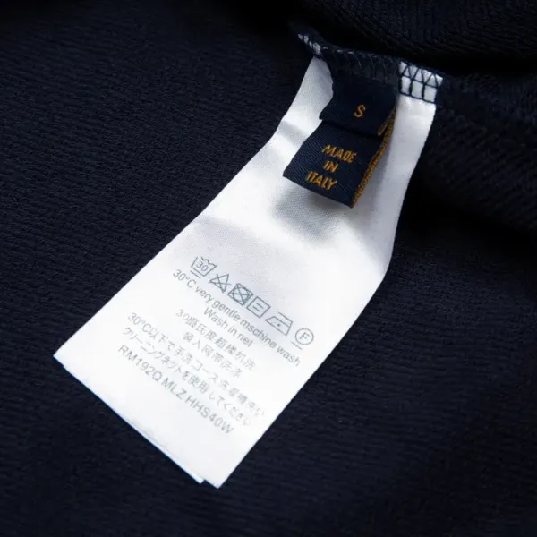 LV【LOUIS VUITTON 公式旗艦店】ルイヴィトン 丸首の衛衣 スウェット ご好評に付き再入荷!250110 LV【LOUIS VUITTON 公式旗艦店】ルイヴィトン 丸首の衛衣 スウェット ご好評に付き再入荷!250110