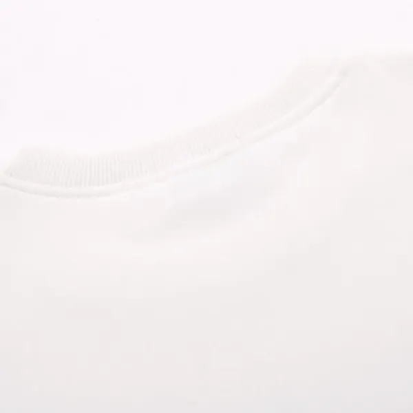 LV【LOUIS VUITTON 公式旗艦店】ルイヴィトン 丸首の衛衣 スウェット ご好評に付き再入荷!241217 LV【LOUIS VUITTON 公式旗艦店】ルイヴィトン 丸首の衛衣 スウェット ご好評に付き再入荷!241217