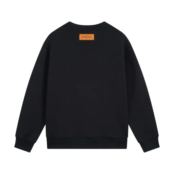 LV【LOUIS VUITTON 公式旗艦店】ルイヴィトン 丸首の衛衣 スウェット ご好評に付き再入荷!241217 LV【LOUIS VUITTON 公式旗艦店】ルイヴィトン 丸首の衛衣 スウェット ご好評に付き再入荷!241217